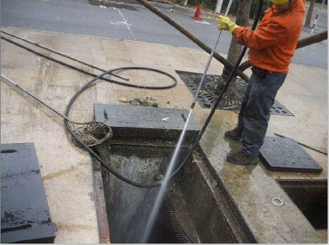 定陶池底污泥如何清理